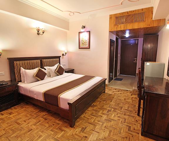 The Himachal Inn Himachal Pradesh Manali Deluxe Room with Mountain View