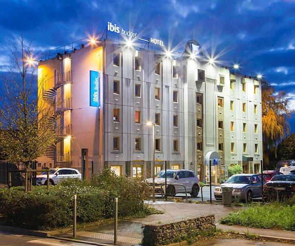 ibis budget Chilly Mazarin Les Champarts Ile-de-France Chilly-Mazarin Exterior Detail
