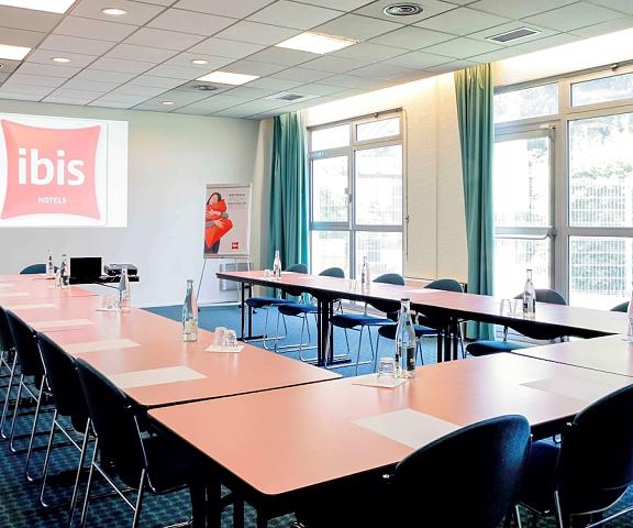 ibis Grenoble Université Auvergne-Rhone-Alpes Gieres Meeting Room