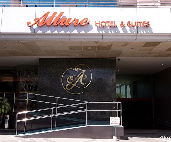 Allure Hotel & Suites null Mandaue Entrance