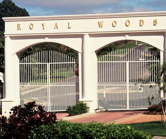 Royal Woods Resort Queensland Ashmore Exterior Detail