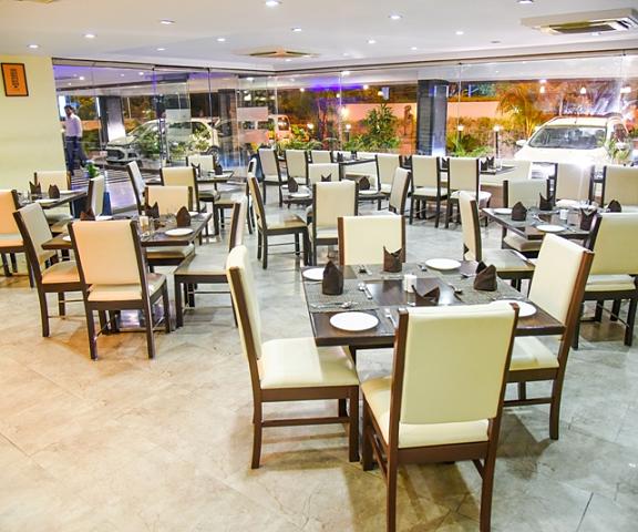 Hotel Planet Landmark Gujarat Ahmedabad Food & Dining
