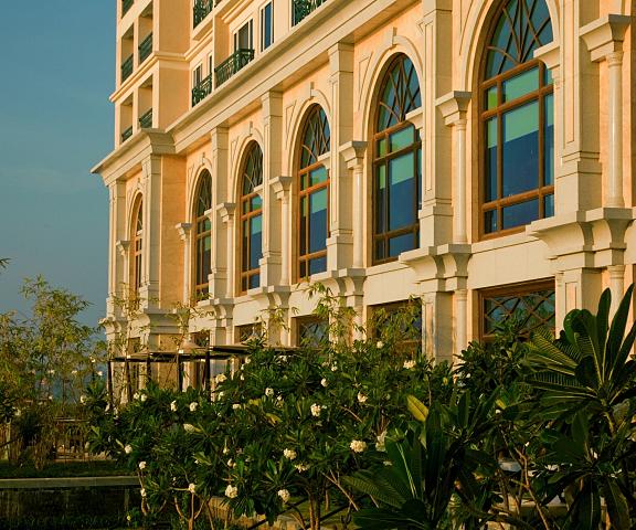 The Leela Palace Chennai Tamil Nadu Chennai Hotel Exterior