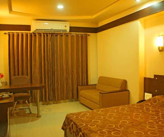 Icon Inn Maharashtra Sangli Bedroom
