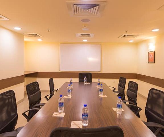 Ginger Hotel Vadapalani Tamil Nadu Chennai Meeting Room
