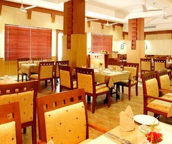 Hotel Airlink Castle Kerala Kochi Food & Dining