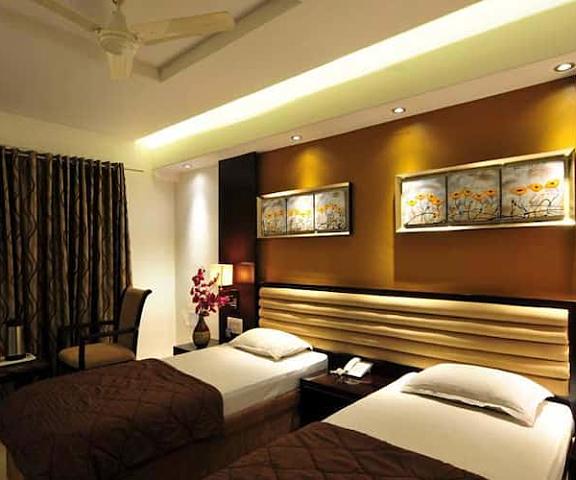 Hotel Surabhi Regency Gujarat Anand room