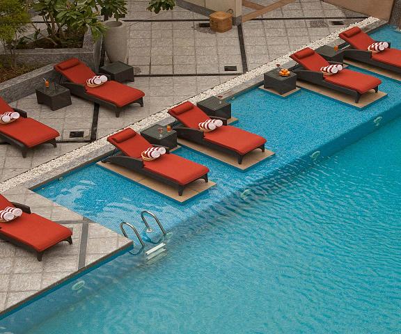 Radisson Blu Hotel Nagpur Maharashtra Nagpur Pool