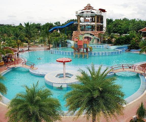 Pragati Resorts Telangana Hyderabad Pool