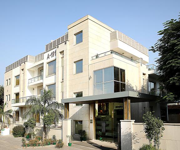 Inde Hotel Vista Woods Huda City Centre Haryana Gurgaon Hotel Exterior