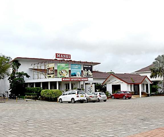 Manas Lifestyle Resort Maharashtra Igatpuri Entrance