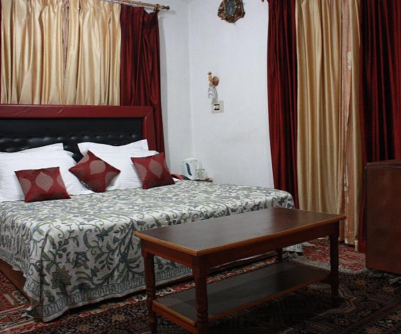 Hospitality Home Jammu and Kashmir Srinagar Deluxe Double Room