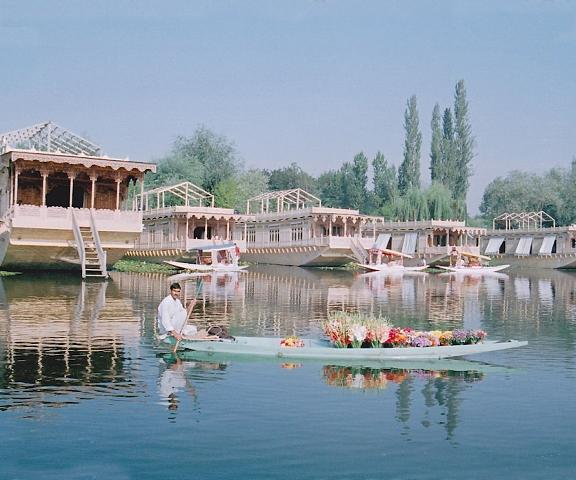 Wangnoo Houseboats Jammu and Kashmir Srinagar Exterior Detail