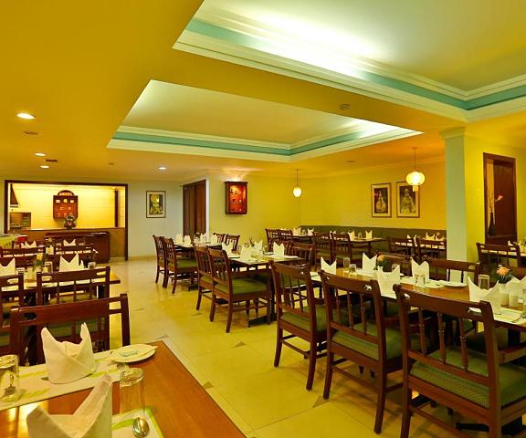 Issacs Residency Kerala Munnar Food & Dining