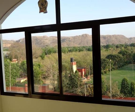 Hotel Ranthambhore Palace Rajasthan Ranthambore Window View