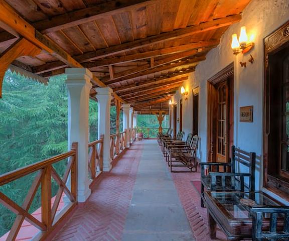 Van Serai Lodge Uttaranchal Almora Balcony