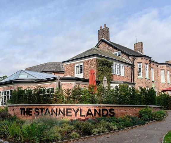 The Stanneylands England Wilmslow Facade