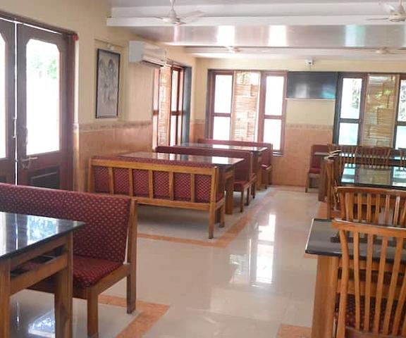 Shiv Shanti Holiday Inn Maharashtra Shrivardhan Restaurant
