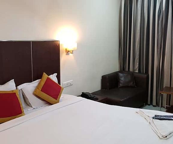 Hotel Swarna Grand Andhra Pradesh Vijayawada Double Bed Room