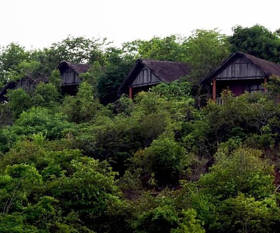 River Tern Lodges Karnataka Chikmaglur full view