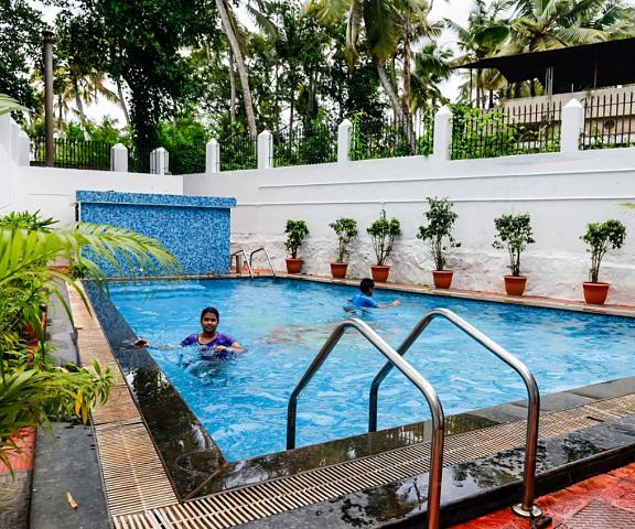 Hotel Opalo Kailas Kerala Kovalam Pool