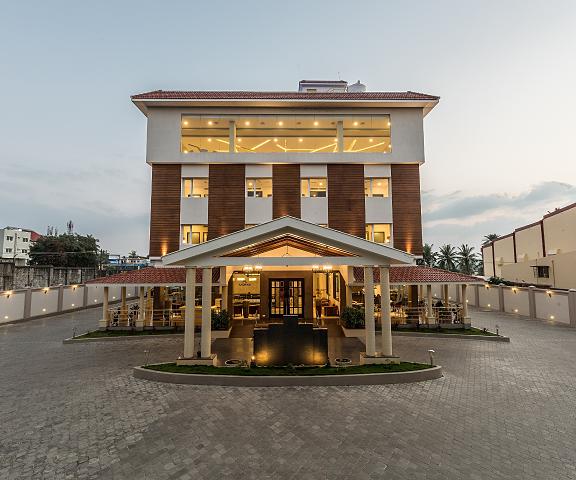 Aadrika Karnataka Chikmaglur Hotel Exterior