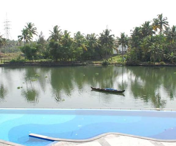 Mermaid Hotel Kerala Kochi pool area