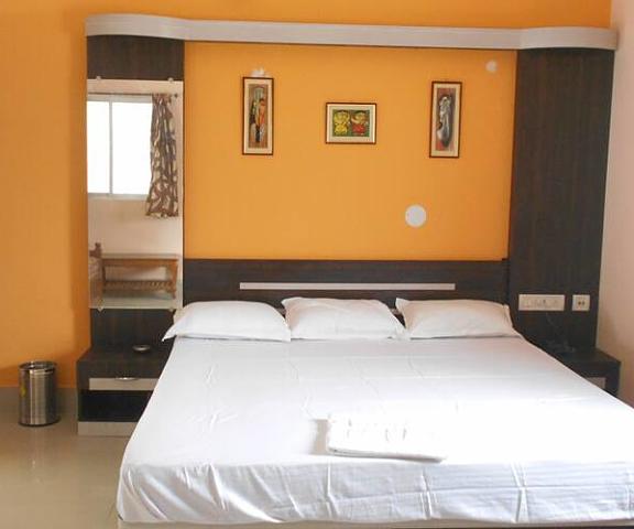 Resort Garden Retreat West Bengal Mandarmoni Bedroom