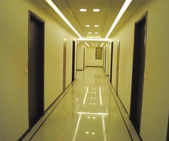 Hotel Apex Gujarat Ankleshwar Corridors