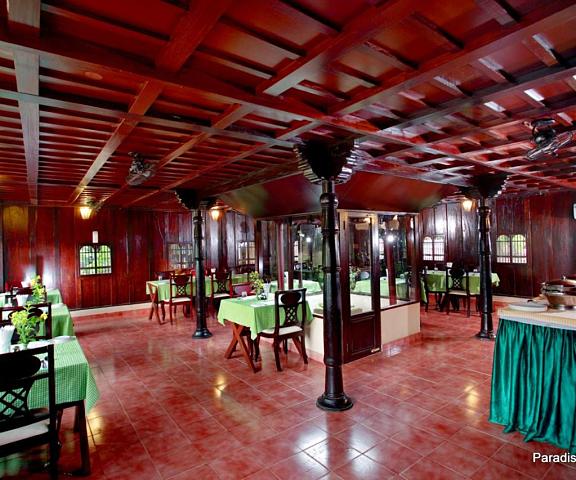 Paradise Resort Kerala Kumarakom Food & Dining