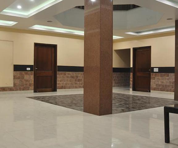Floor Lobby