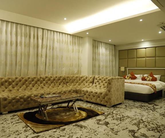LOTUS ANANTA ELITE Rajasthan Kota Maharaja Suite Room