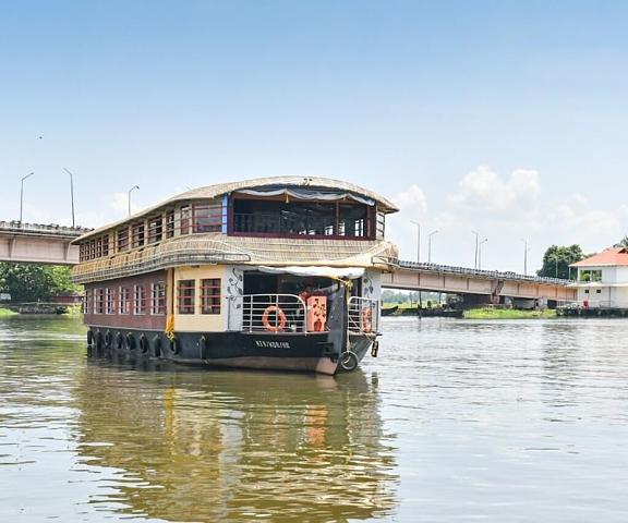 Sreekrishna Houseboats Kerala Alleppey Room