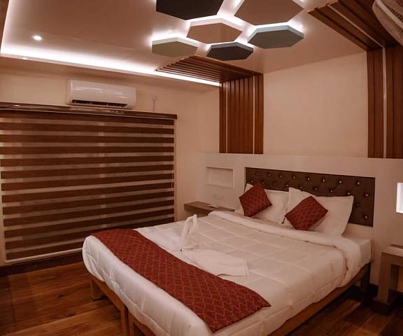 Upper Deck Houseboat Kerala Alleppey Room