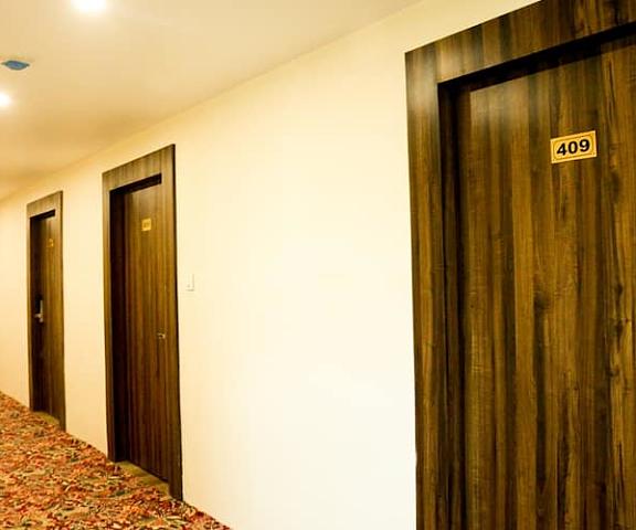 Hotel Raindew Jharkhand Ranchi Lobby
