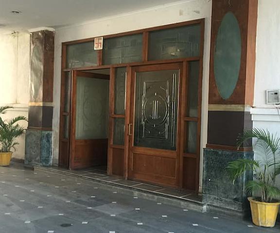Hotel Lee Kingston Punjab Pathankot Entrance