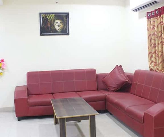 Ambica Hometel Andhra Pradesh Eluru Living Room