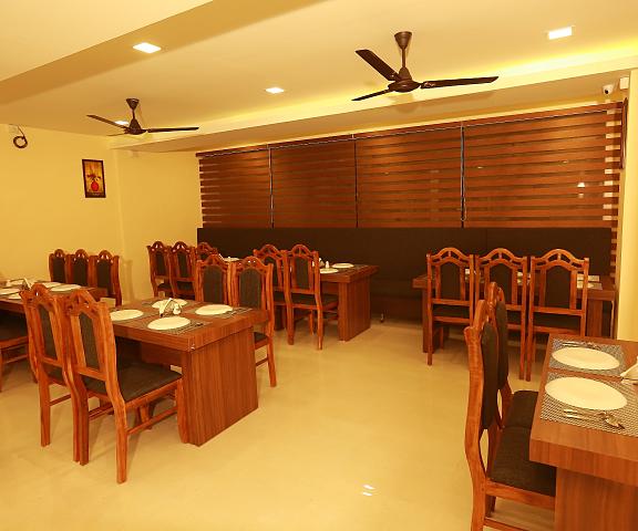 The Crescent Suites Kerala Kochi Food & Dining
