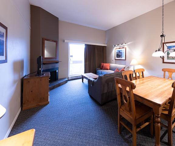 Tantalus Resort Lodge British Columbia Whistler Room