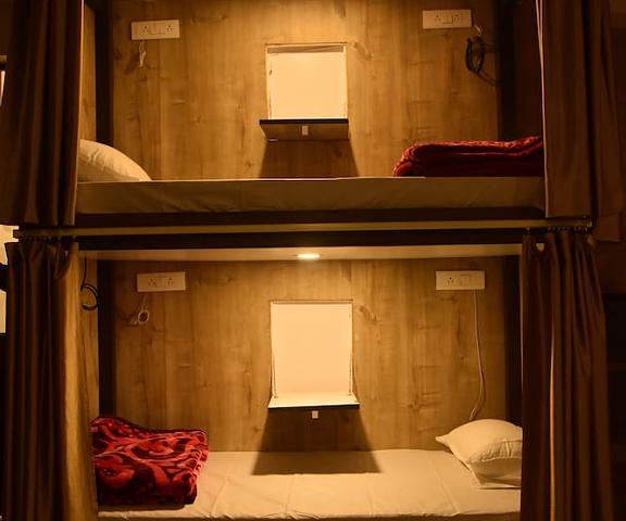 Hotel Relax Inn - Hostel Uttar Pradesh Allahabad Room