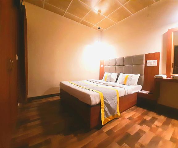 Luxmi Hotel Uttar Pradesh Allahabad Deluxe Room 
