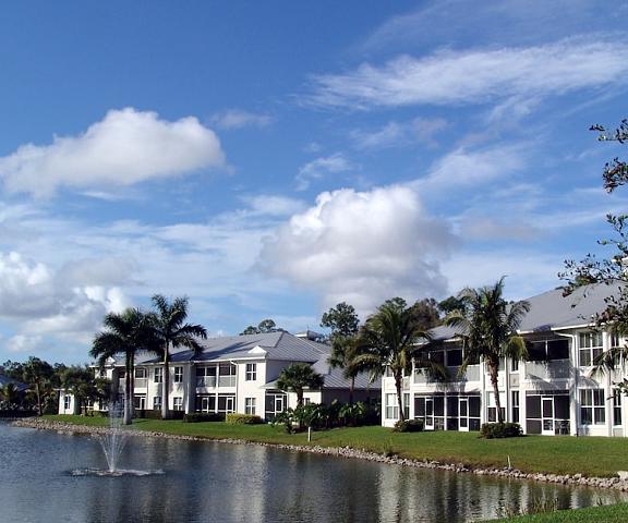 GreenLinks Golf Villas at Lely Resort Florida Naples Lake