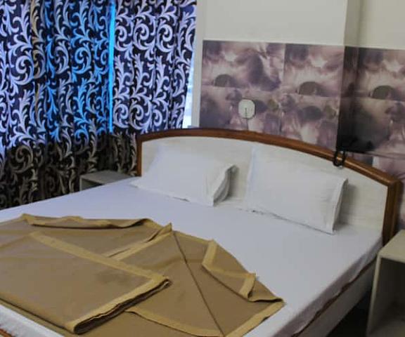 Hotel Shubham Excellency Rajasthan Jodhpur Deluxe Double Bedroom