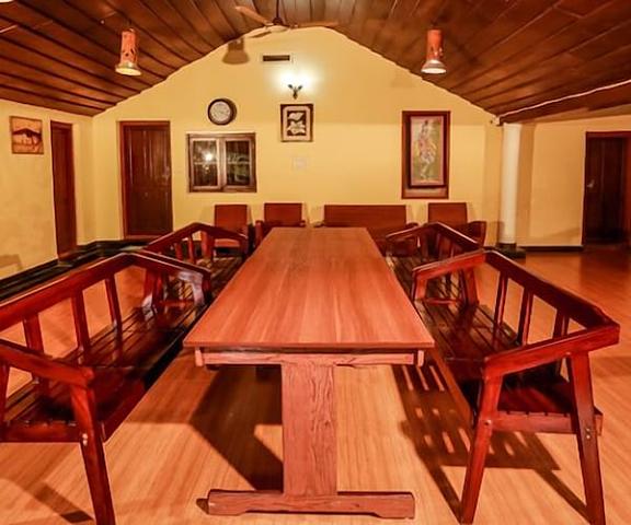 Chandragiri Bungalow by VOYE HOMES Kerala Wayanad Living Area