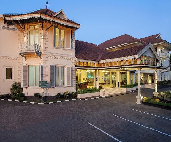 The Phoenix Hotel Yogyakarta - MGallery Collection null Yogyakarta Exterior Detail