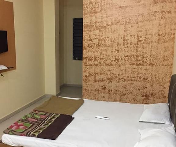 Drishti Inn Maharashtra Nagpur Bedroom