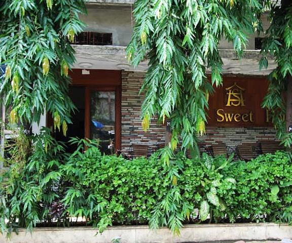 Hotel Sweet Home Maharashtra Mumbai Overview