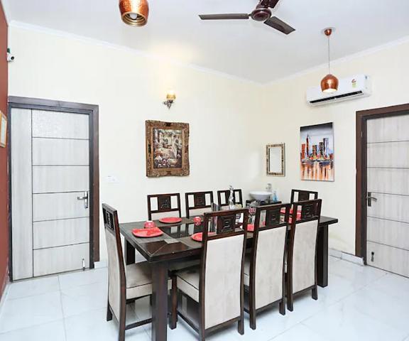 Istay Sernity Villa Haryana Gurgaon Deluxe Room