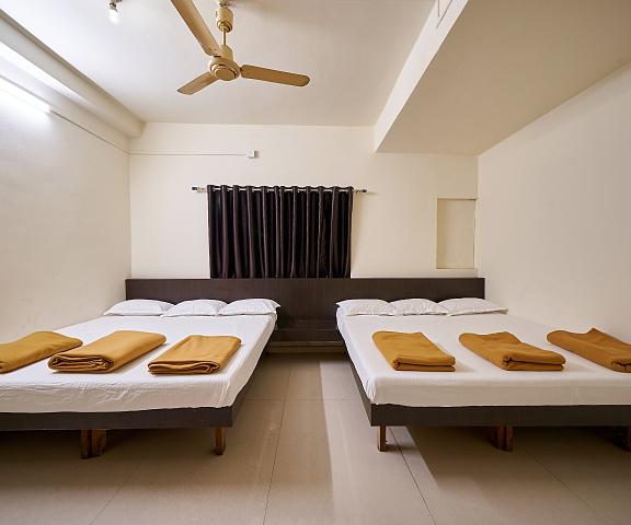 Hotel Ranjan Deluxe Maharashtra Kolhapur Deluxe Ac Room