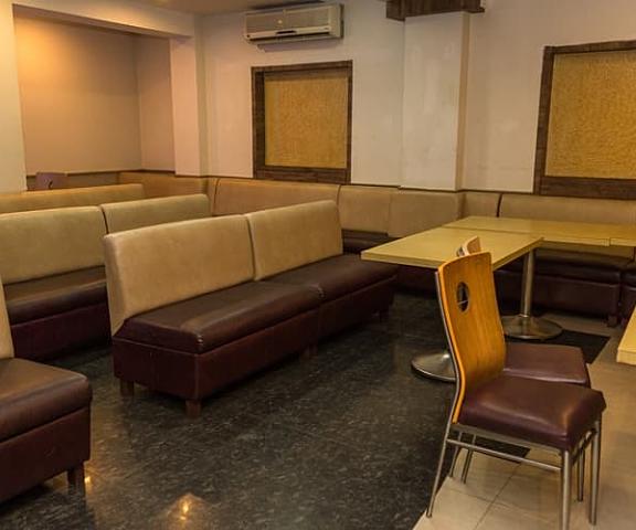 Hotel Summer Park Karnataka Udupi seating room